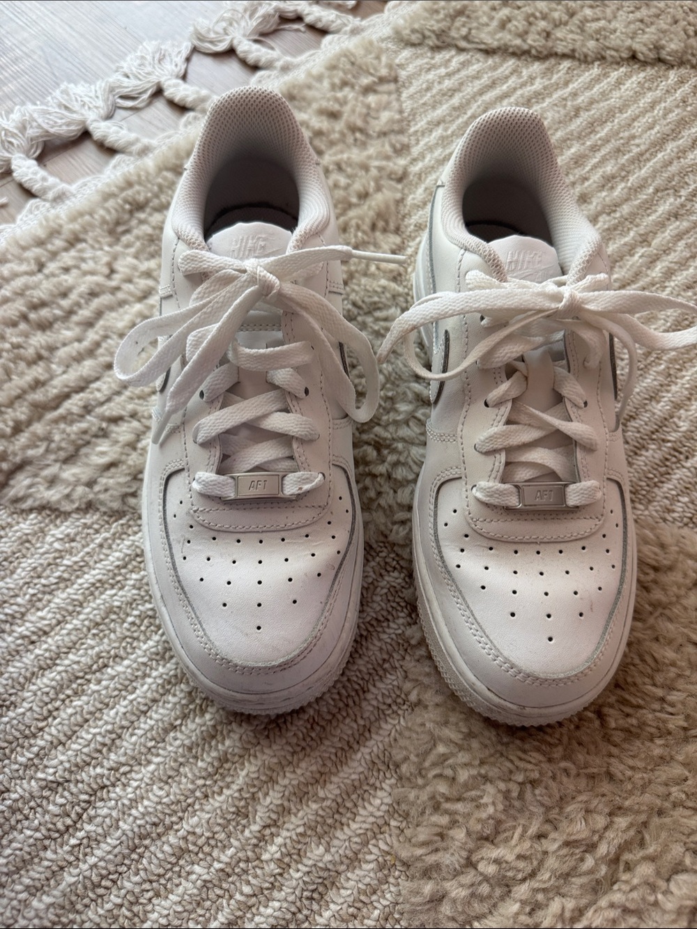 Nike Air Force Kids White Sneakers